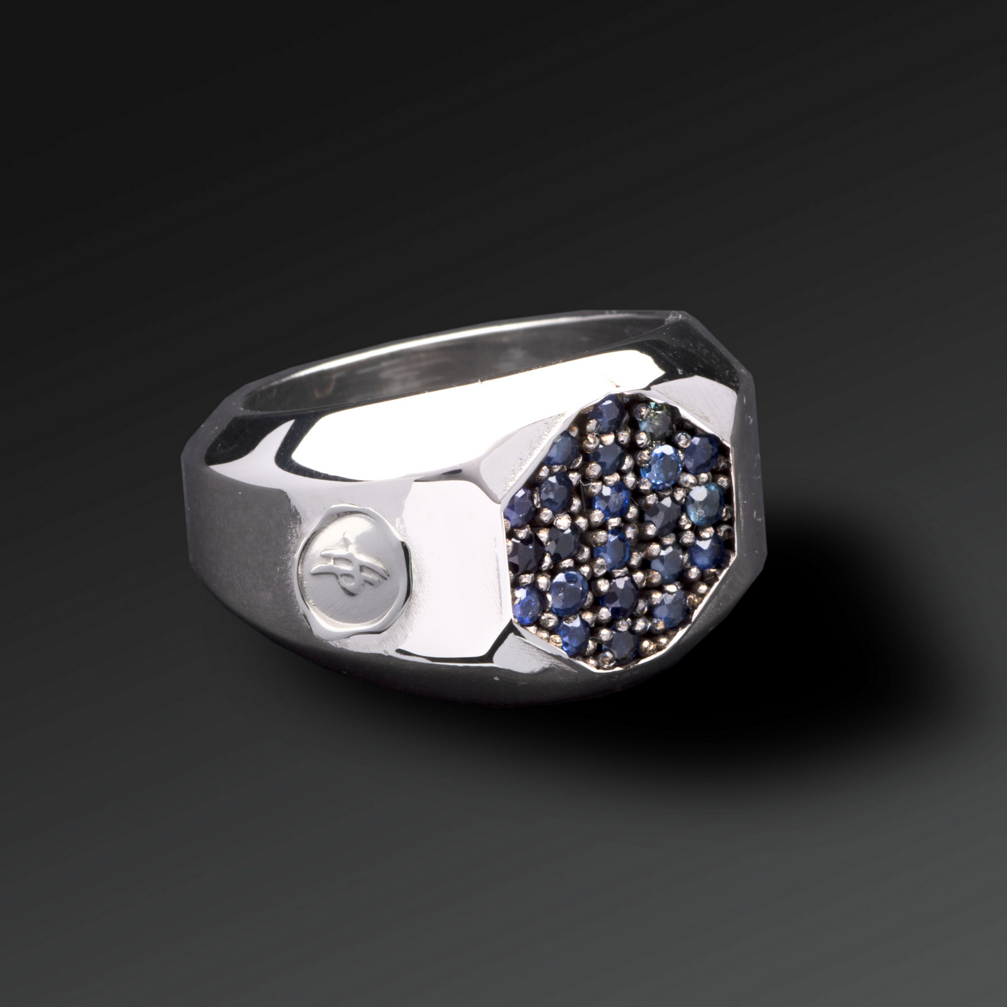 Anello Strength in Argento e Rubini