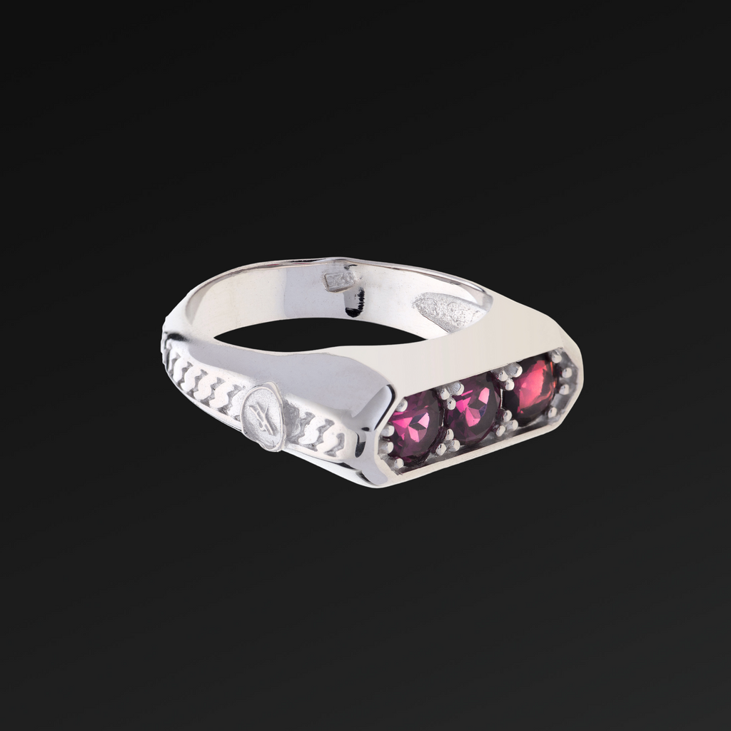 Respect trilogy ring in Silver and Natural Stones