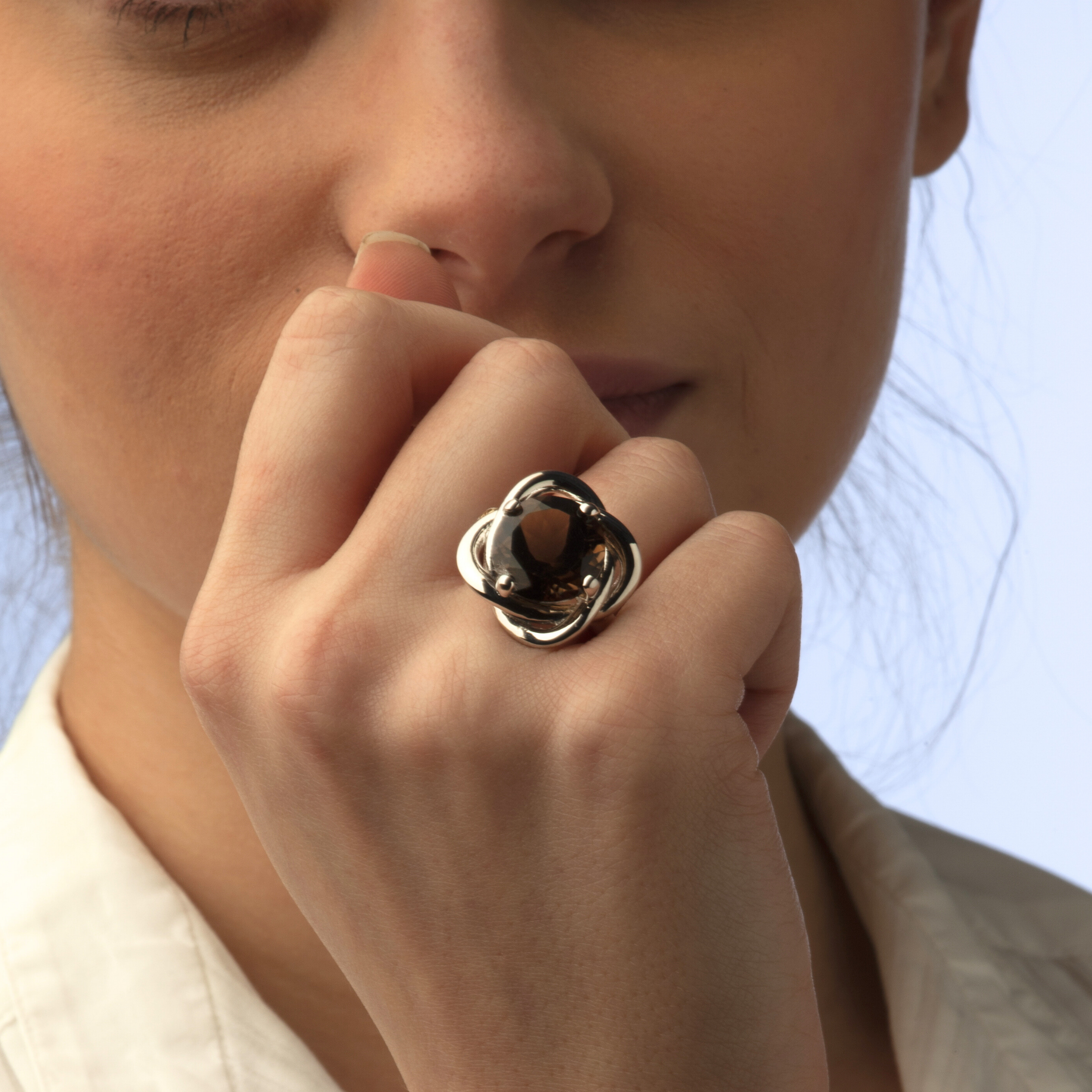 Small Love Now Ring in Silver and Natural Stone