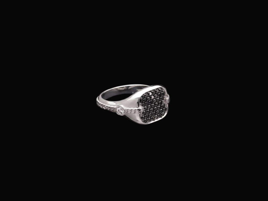 ANELLO RESPECTin argento e pietre preziose