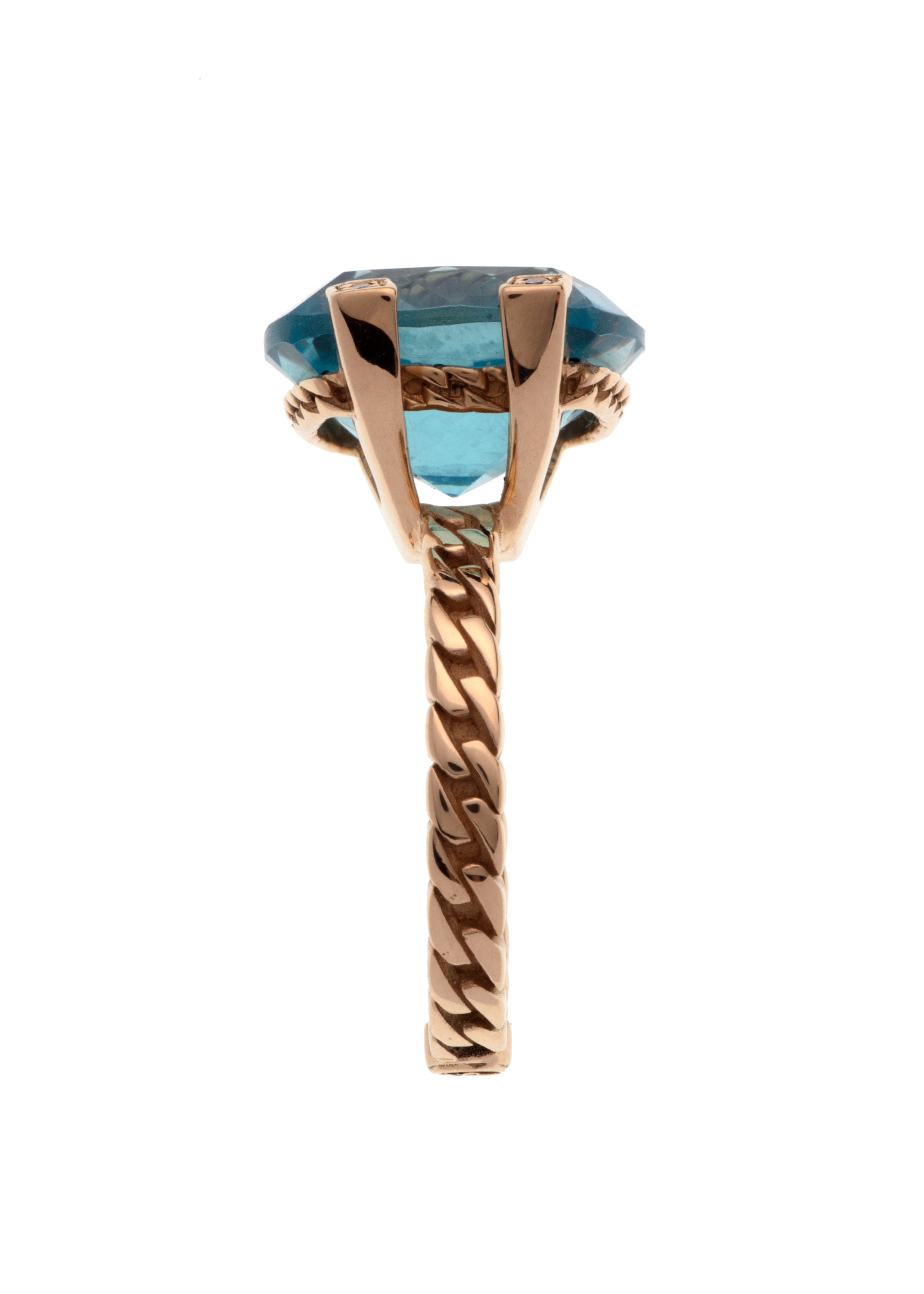Unique Ring in Gold and Natural Stones