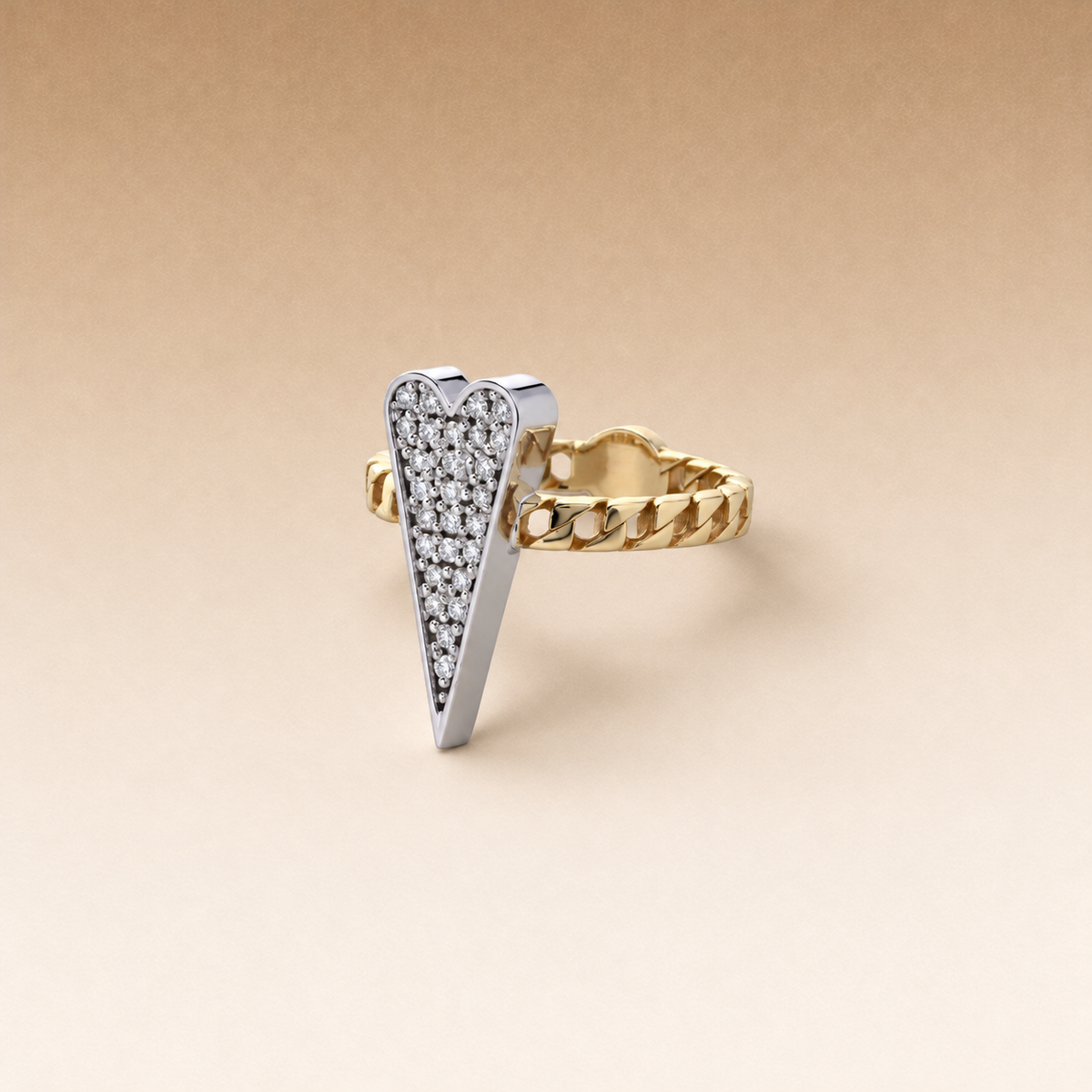 Thin Shining Heart Ring in Gold, Silver and Diamonds