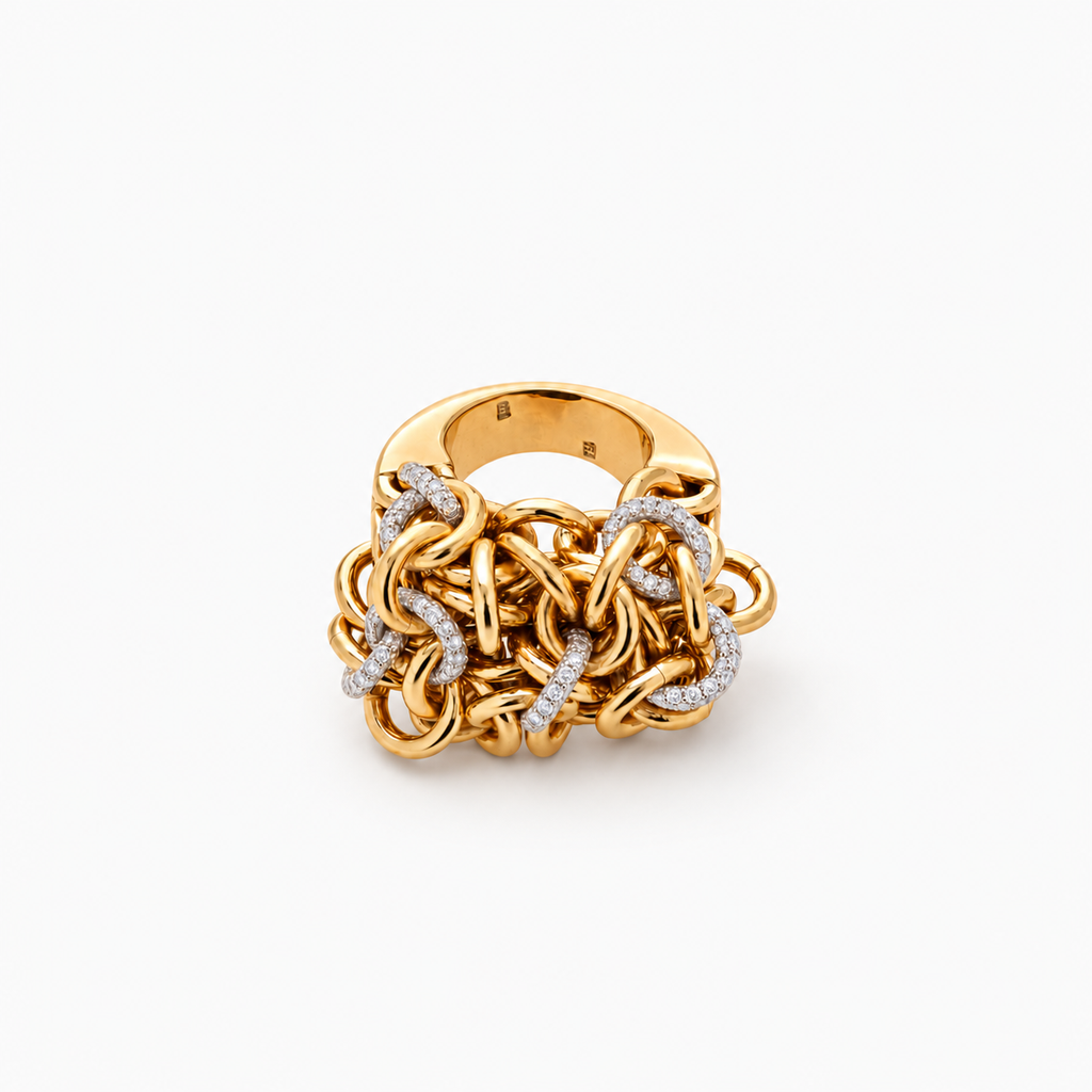 Plot Ring in Gold and Diamonds