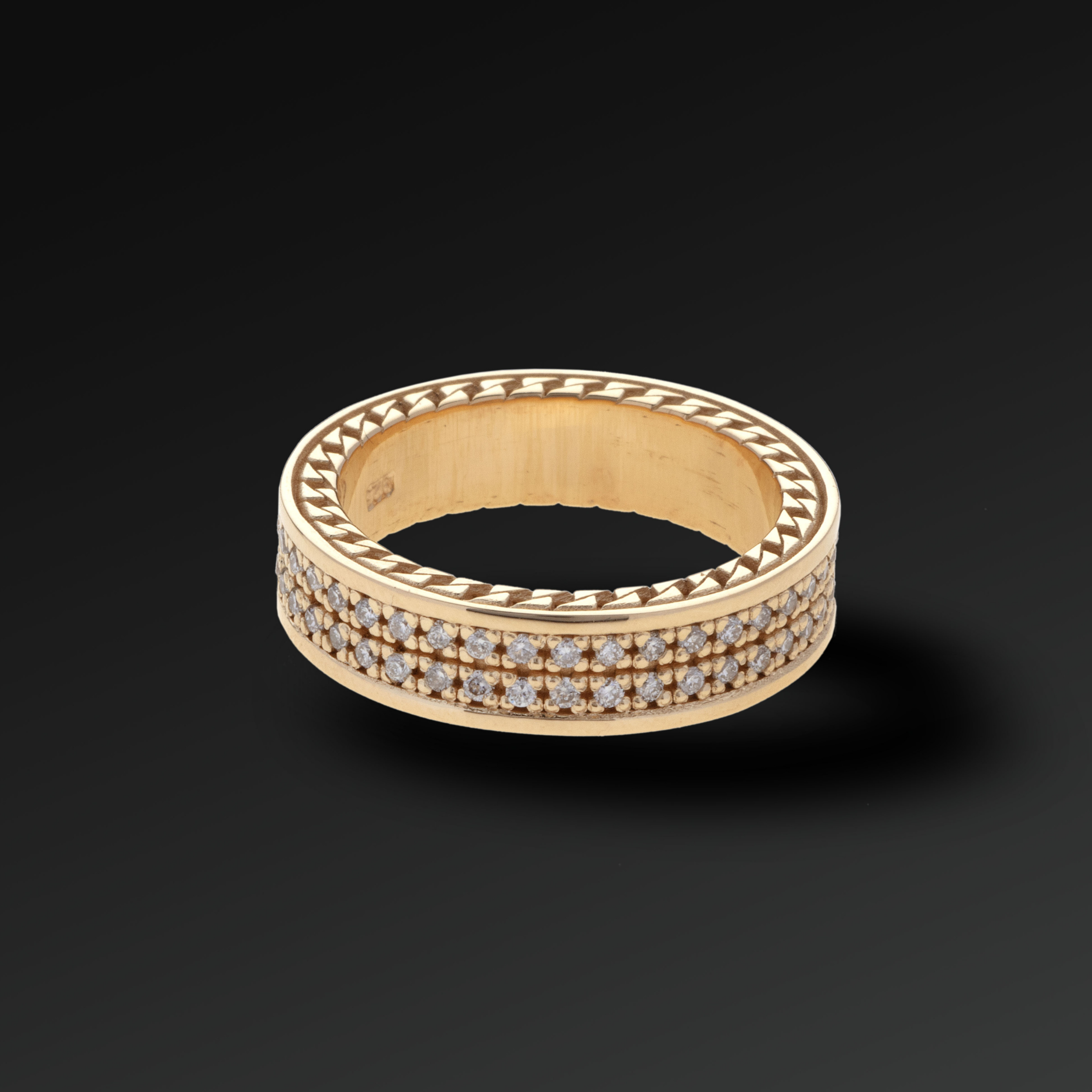 Anello Eternity in Oro e Diamanti Bianchi